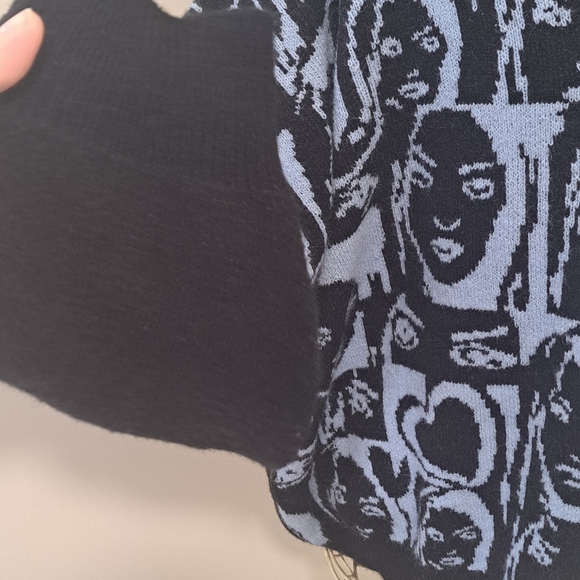 NWOT- Shein Color block, graphic print, sweater, Size 2X. - Picture 7 of 14